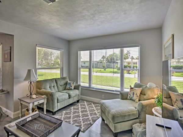 Cocoa Beach Home 989550