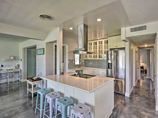 Cocoa Beach Home 989550
