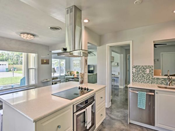 Cocoa Beach Home 989550
