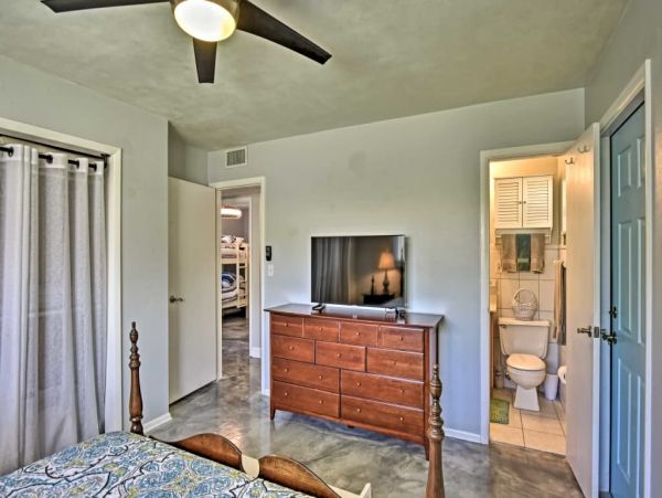 Cocoa Beach Home 989550
