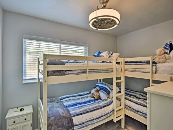 Cocoa Beach Home 989550