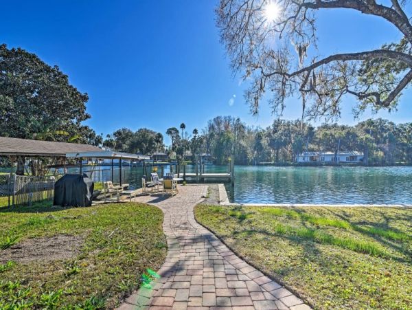 Clearwater Home 989554