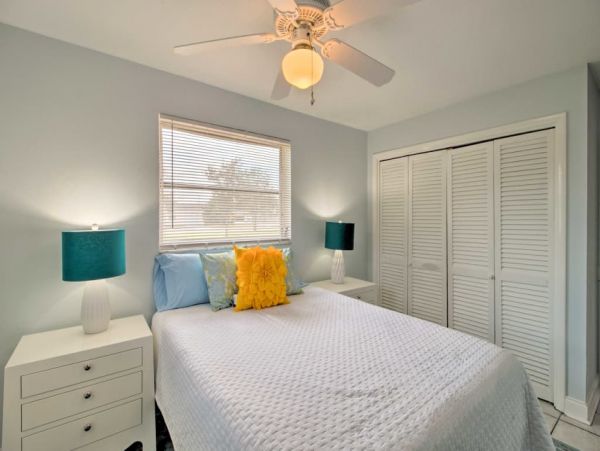 Palm Beach Home 989558