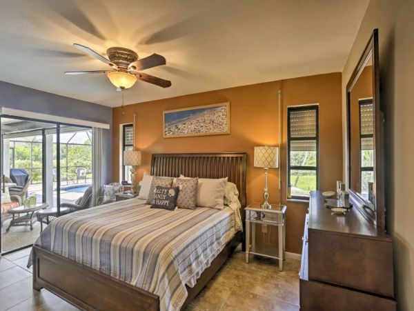 Fort Myers Home 989559