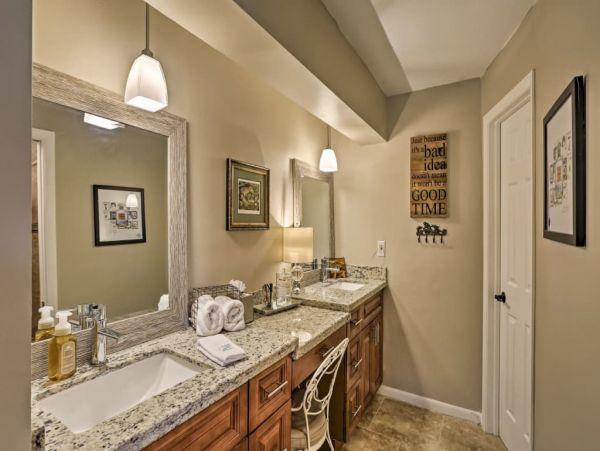 Fort Myers Home 989559