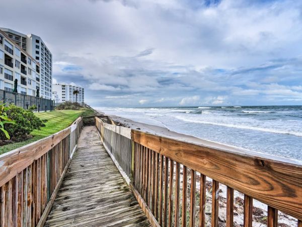 New Smyrna Beach Home 989564