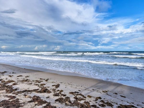 New Smyrna Beach Home 989564