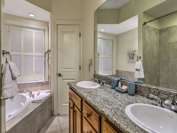 Pensacola Beach Home 989565