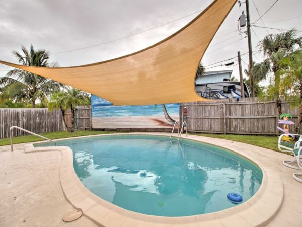 Hutchinson Island Home 989566