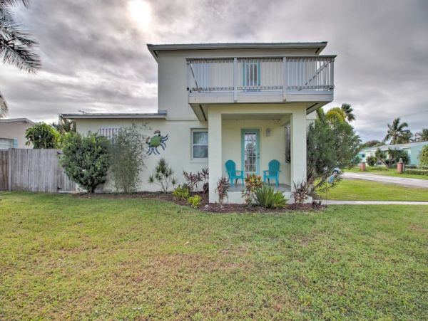 Hutchinson Island Home 989566