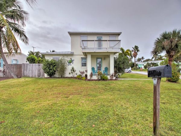 Hutchinson Island Home 989566