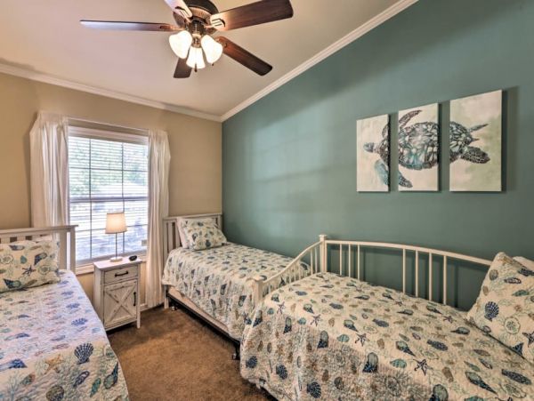 Other Cities  Florida Home 989567