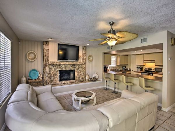 Cocoa Beach Home 989568