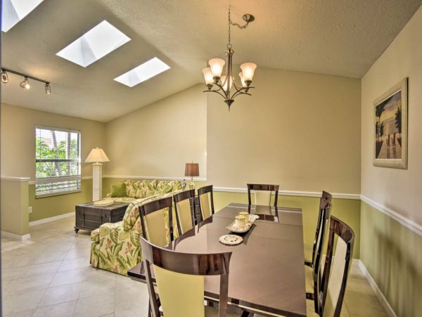 Cocoa Beach Home 989568