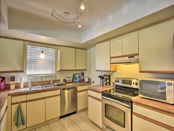 Cocoa Beach Home 989568