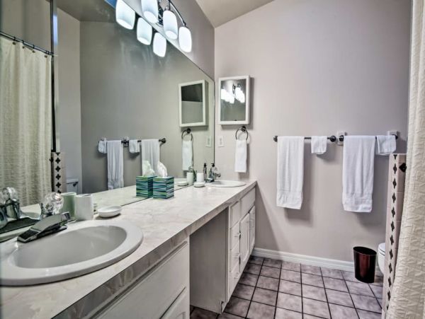 Cocoa Beach Home 989568
