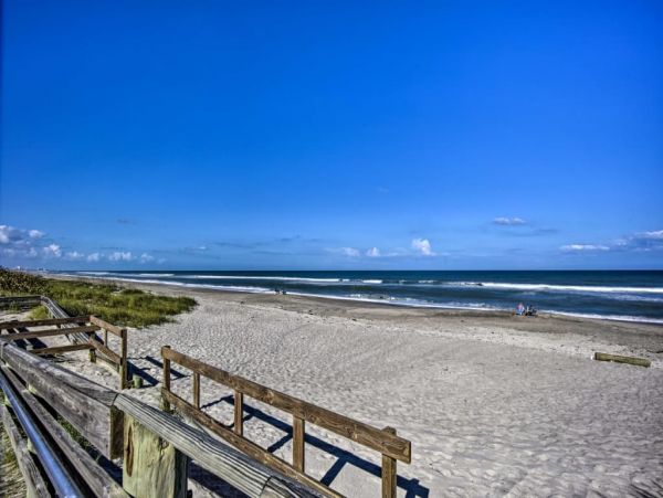 Cocoa Beach Home 989568