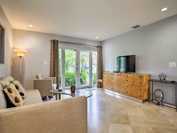 Fort Lauderdale Home 989571