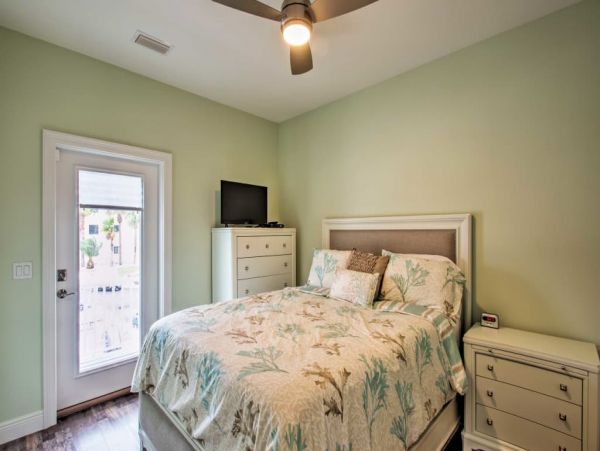 Navarre Beach Home 989576