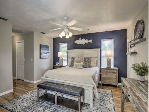 Fort Myers Home 989581