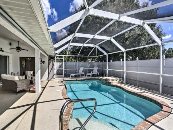 Fort Myers Home 989581