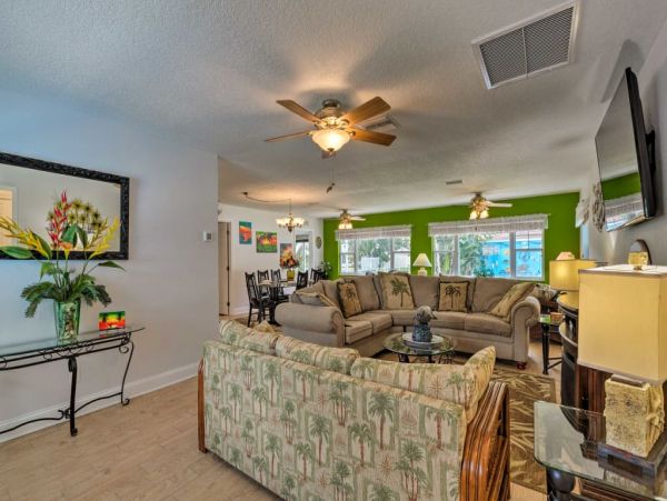 Clearwater Home 989583