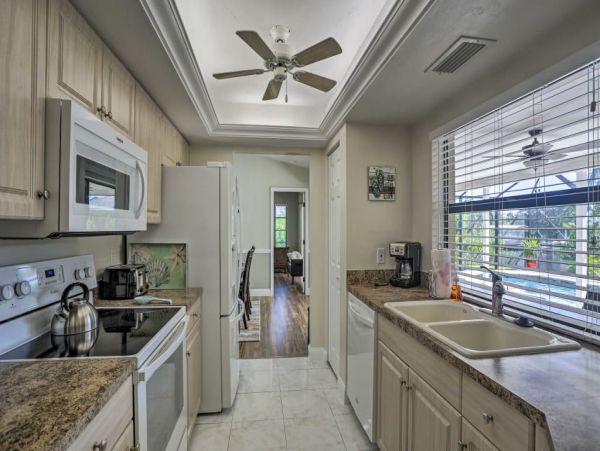 Cape Coral Home 989588