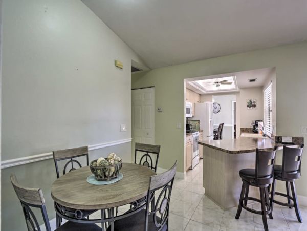 Cape Coral Home 989588