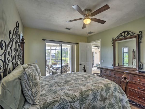 Cape Coral Home 989588