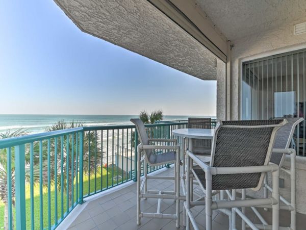 Daytona Beach Home 989590