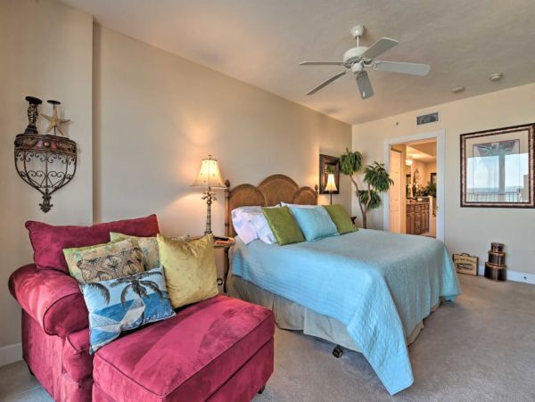 Daytona Beach Home 989590