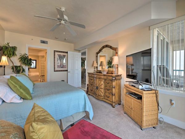 Daytona Beach Home 989590