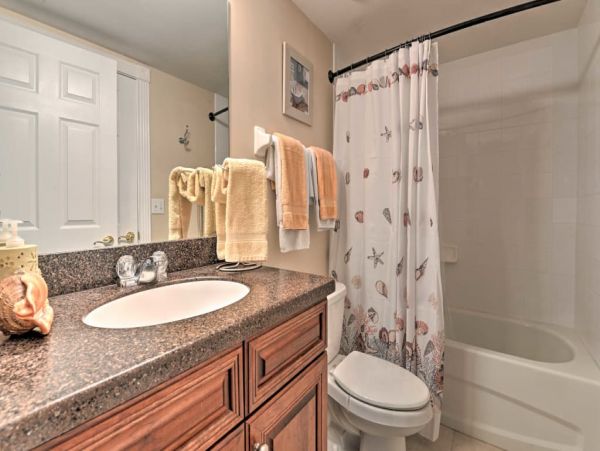 Daytona Beach Home 989590