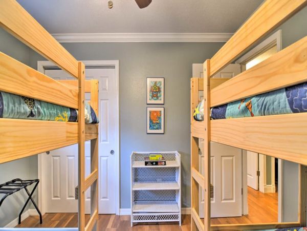 Anna Maria Island Holmes Beach Home 989593