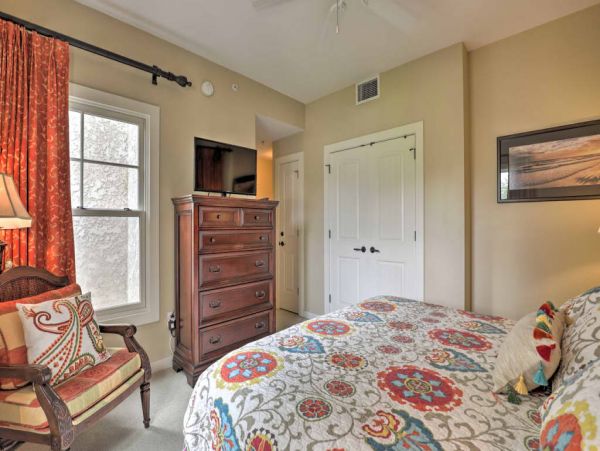 St. Augustine Home 989597