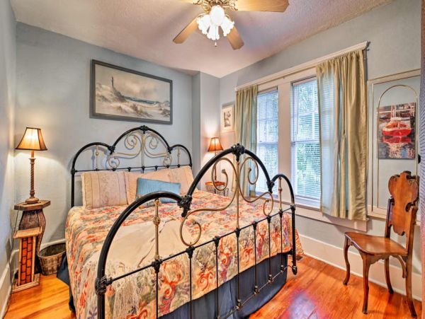 Daytona Beach Home 989601