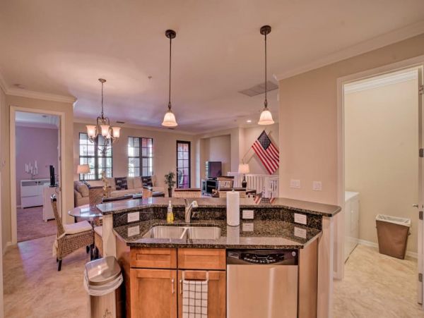 Naples Home 989602