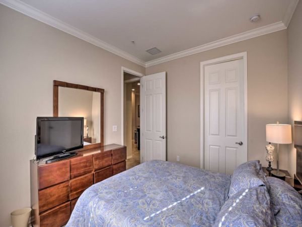 Naples Home 989602