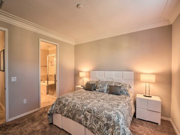 Naples Home 989602