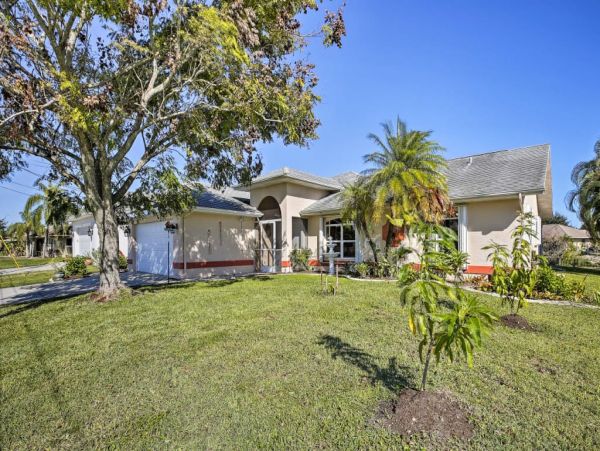 Charming Cape Coral Vacation Rental with 3 Bedrooms