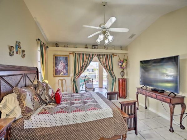 Charming Cape Coral Vacation Rental with 3 Bedrooms