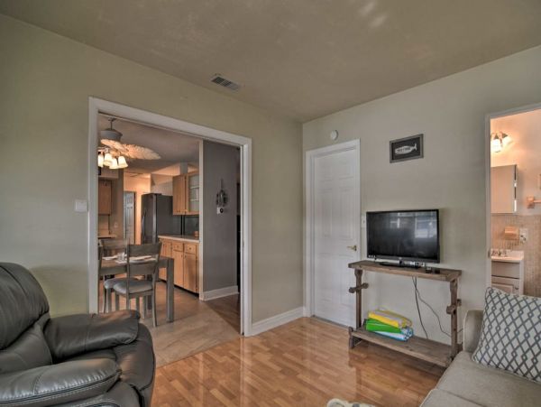 St. Petersburg Home 989608