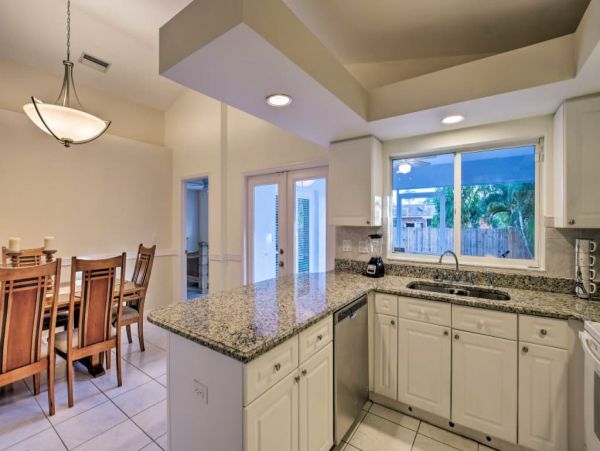 Naples Home 989615