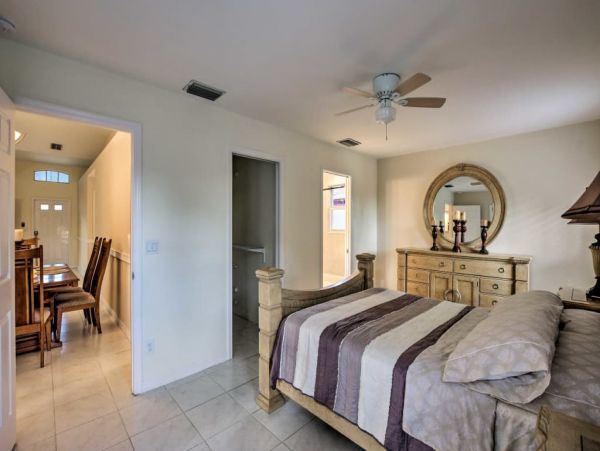 Naples Home 989615
