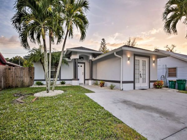 Naples Home 989615