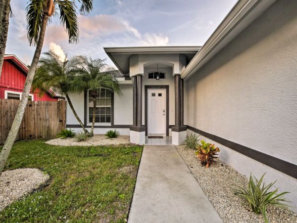 Naples Home 989615