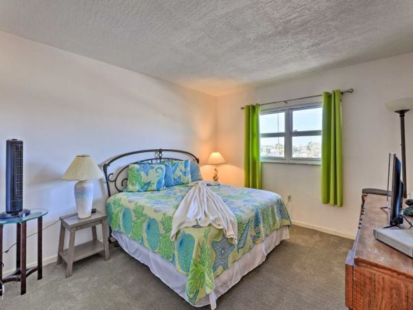 Cocoa Beach Home 989626