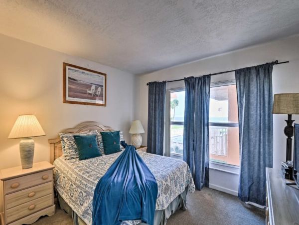 Cocoa Beach Home 989626