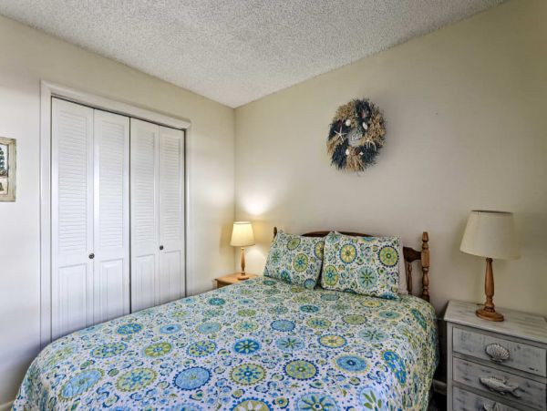 Cocoa Beach Home 989627