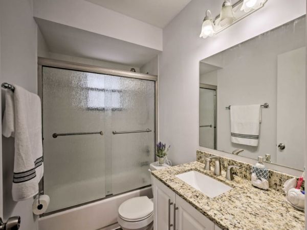 Vacation Rental Home in Cape Coral with Private Pool
